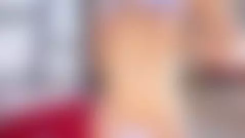 I want you to touch my hot body 🔥🔥🥵 by emmawilliams22