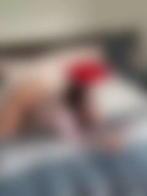 HOLA AMORE🚬❤️ LOS ESPERO EN EL LINK DE MI BIO #ONLYFANS #CON... by lachicamarlboro