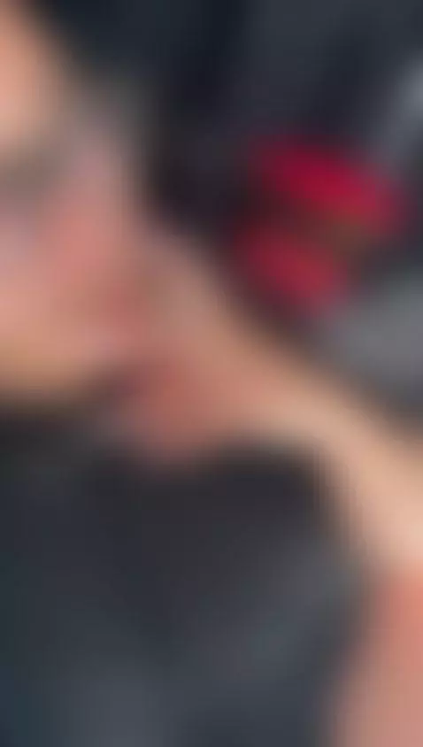 HOLA AMORE🚬❤️ #ONLYFANS #CONTENIDOADULTO #CIGARRETE #VIRAL by lachicamarlboro