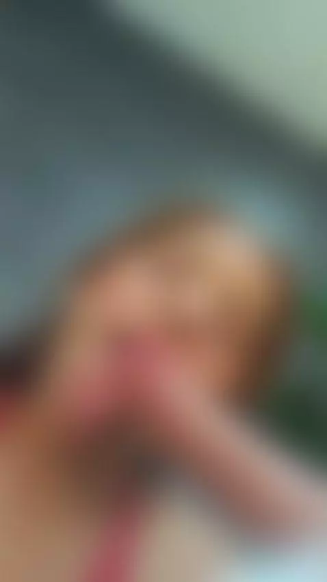 A morning blowjob never falls badly by stefanybro