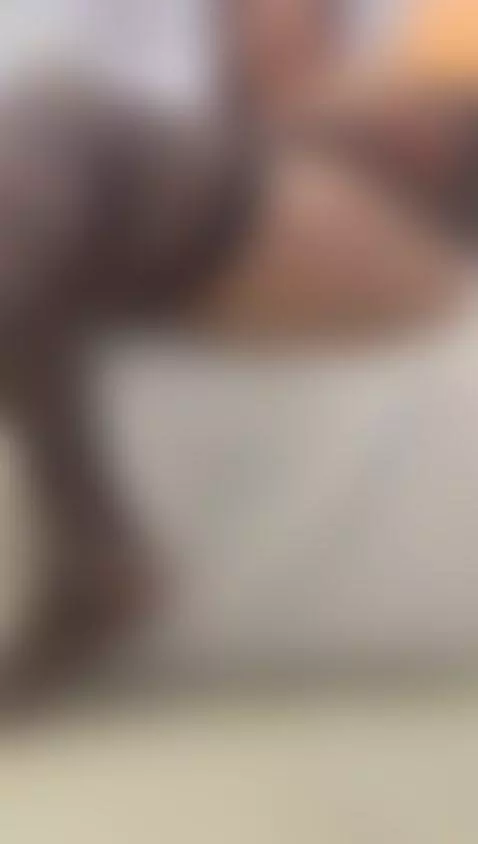 come here and caress my feets 🤤💥 by melisaa-jones