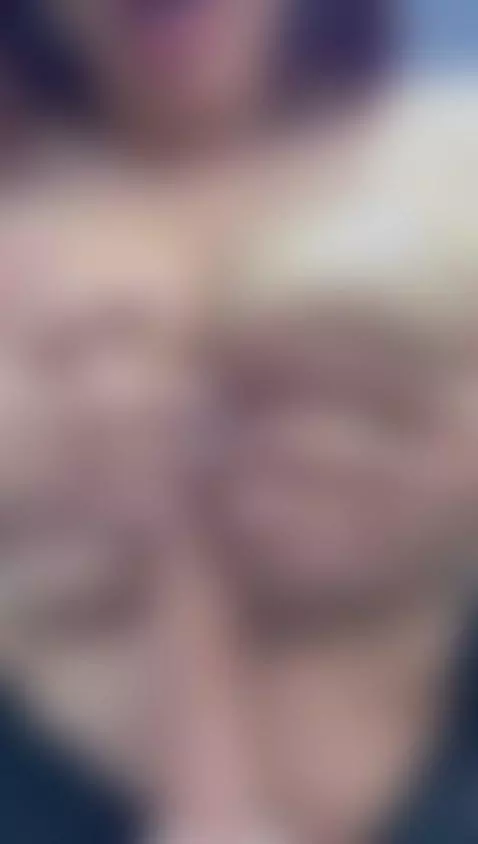 You are welcome to cover me with your cum 😏💥 by melisaa-jones