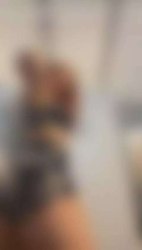 dancin twerk by irinnah-lottus