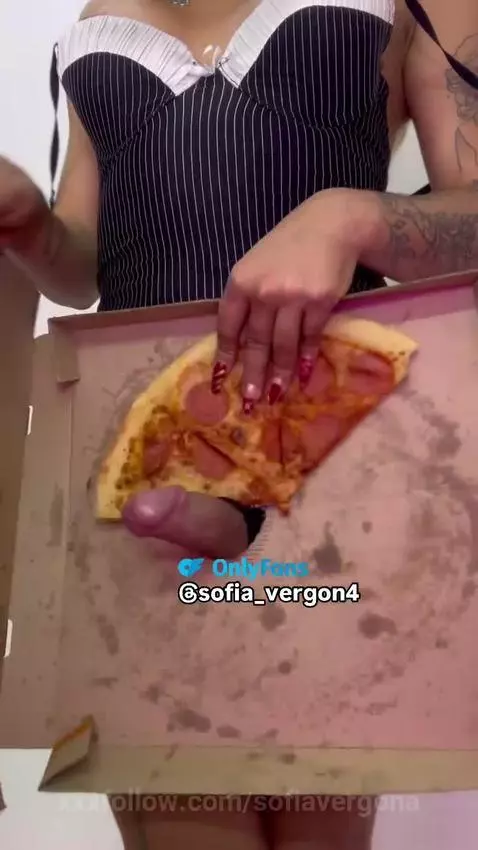 Do you fancy a slice of pizza? by sofiavergona