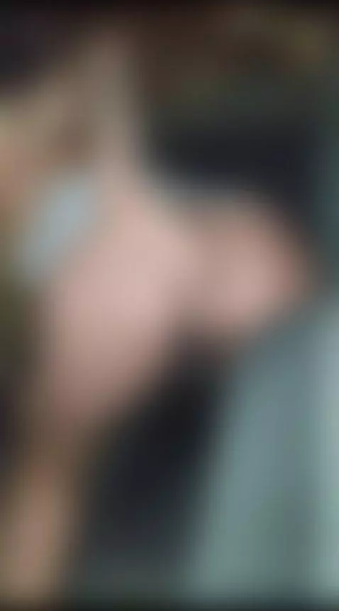 me prestas el asiento de tu carro? by sofiavergona