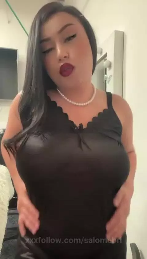 https://es.stripchat.com/salome_Bri by salomebri