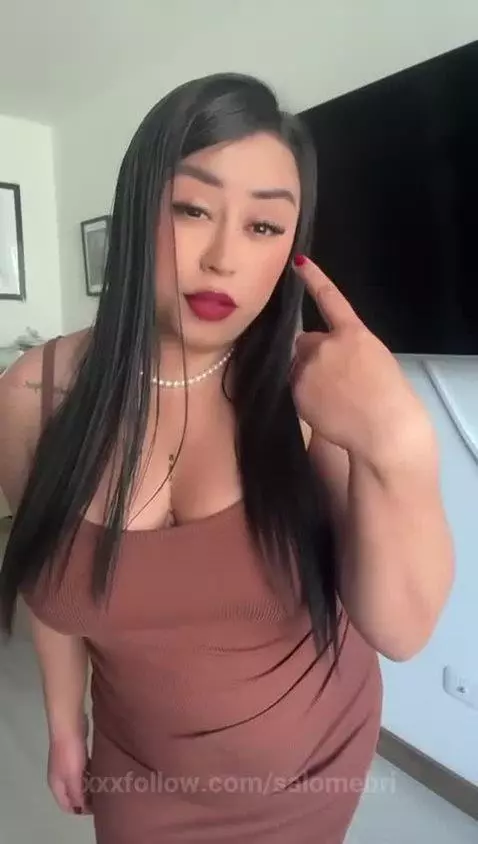 https://es.stripchat.com/salome_Bri by salomebri