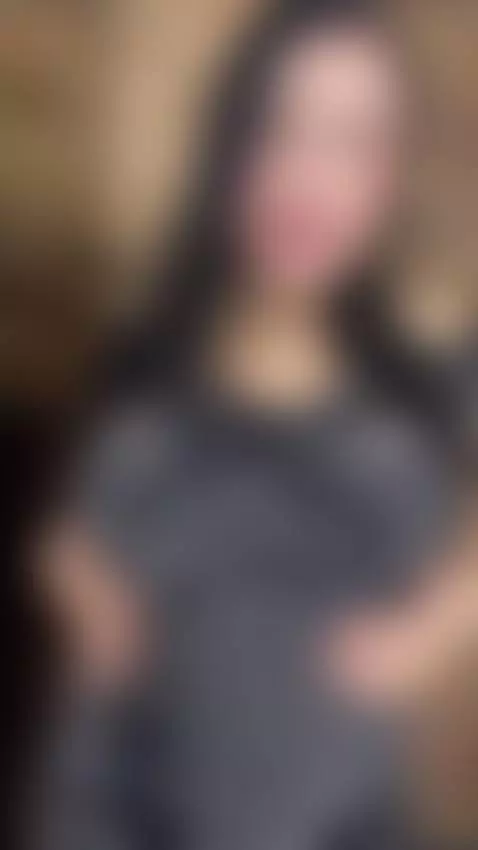 stripchat.com/salome_Bri/follow-me by salomebri