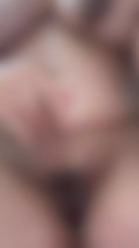 stripchat.com/salome_Bri/follow-me by salomebri