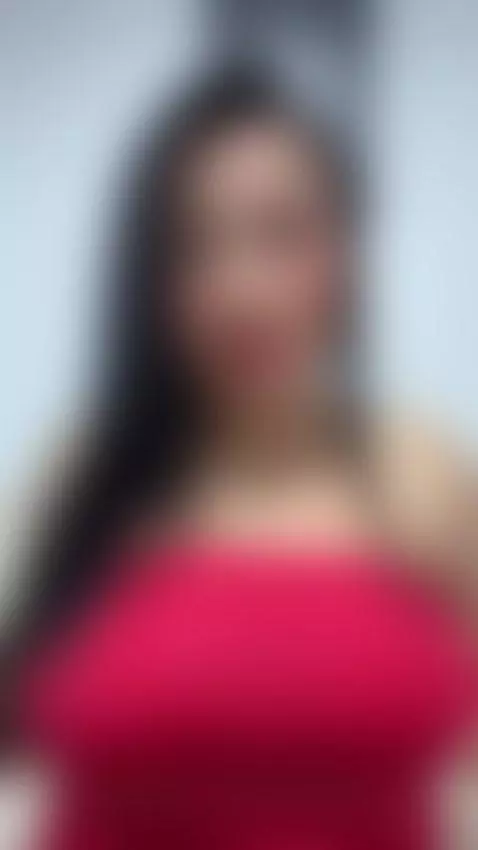 stripchat.com/salome_Bri/follow-me by salomebri