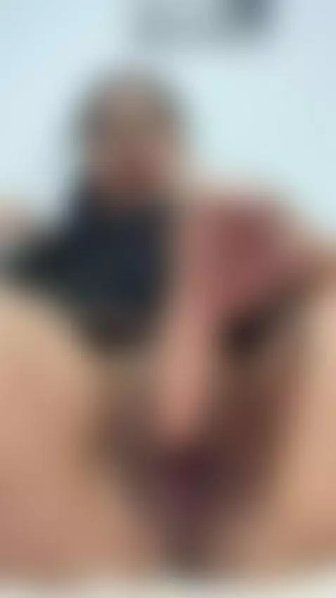 stripchat.com/salome_Bri/follow-me by salomebri