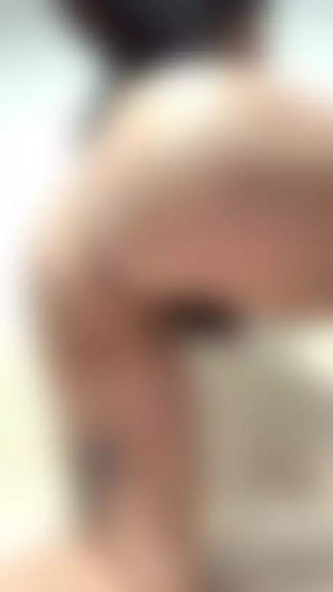stripchat.com/salome_Bri/follow-me by salomebri