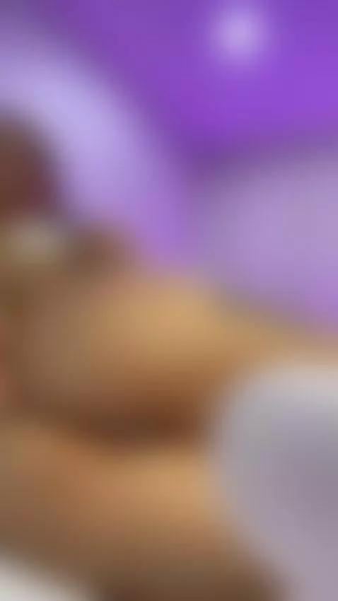 spreading my tight ass by abbierhondes