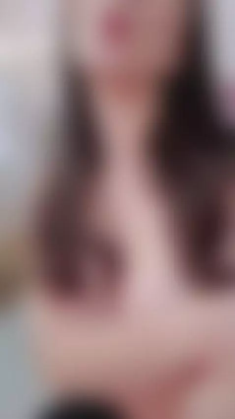 Don’t get too close… or you’ll forget everything else by juliarossi