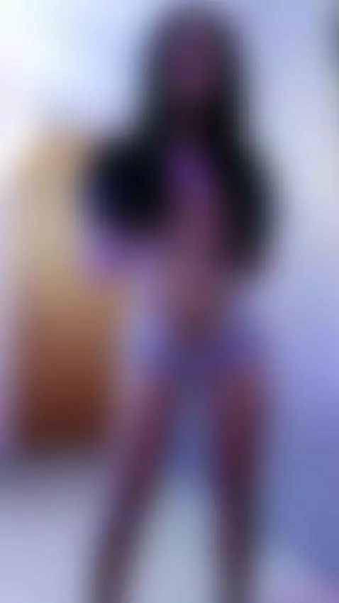 This is embarrassing, but… I want to feel your hands on me by juliarossi