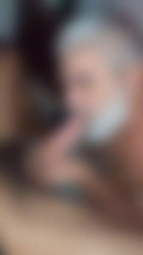 hot blowjob from my naughty mature man by vboyxxxperformer