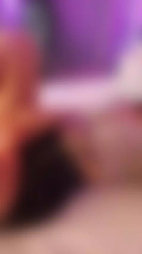 My new dildo makes me very happy and turns me on a lot. Come... by sabrinaa-fox