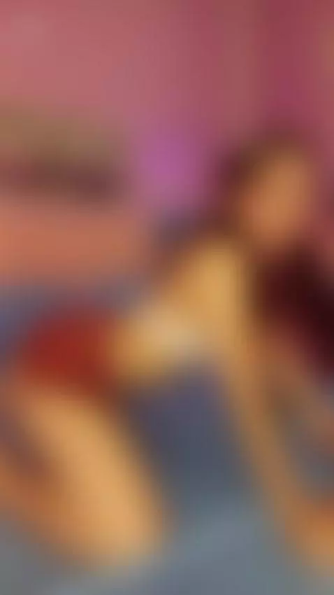 Would you like to play with my dildo next to me?
https://www... by sabrinaa-fox