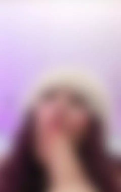 Come and I'll show you why my doctor loves me... by sabrinaa-fox