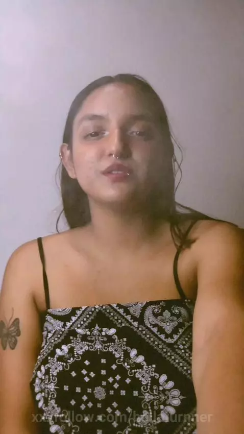 🟢 by bellaturnner