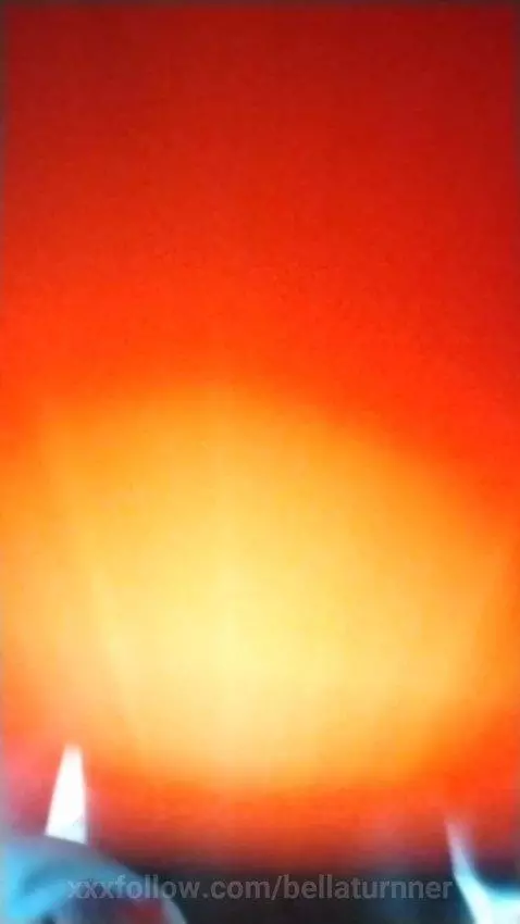 bigtits, smile by bellaturnner