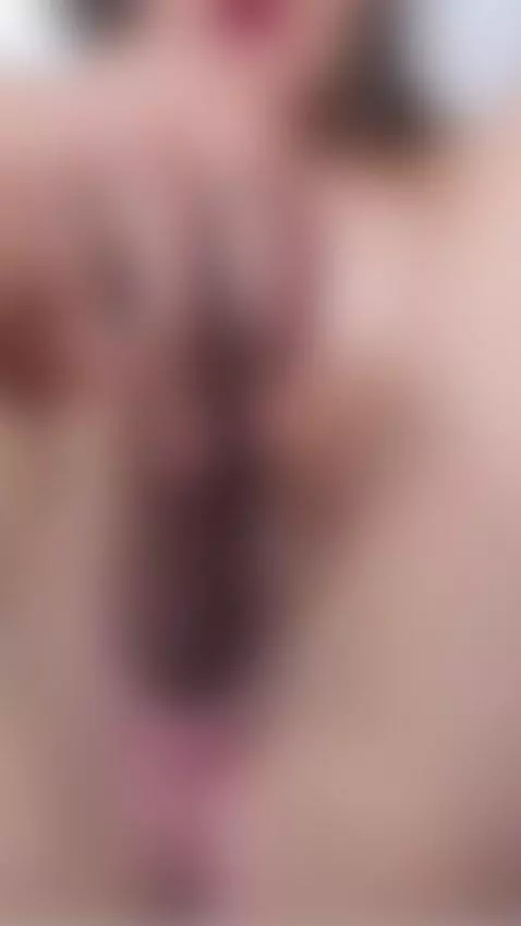 Beautiful and shy girl with a tight and wet pussy🧁 by valerimilton