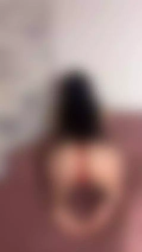 In red, I am the temptation that brings you to your knees by katte-ft