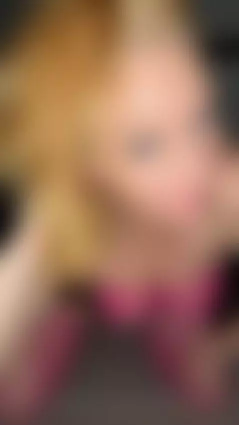 A Little Tease by alessabee