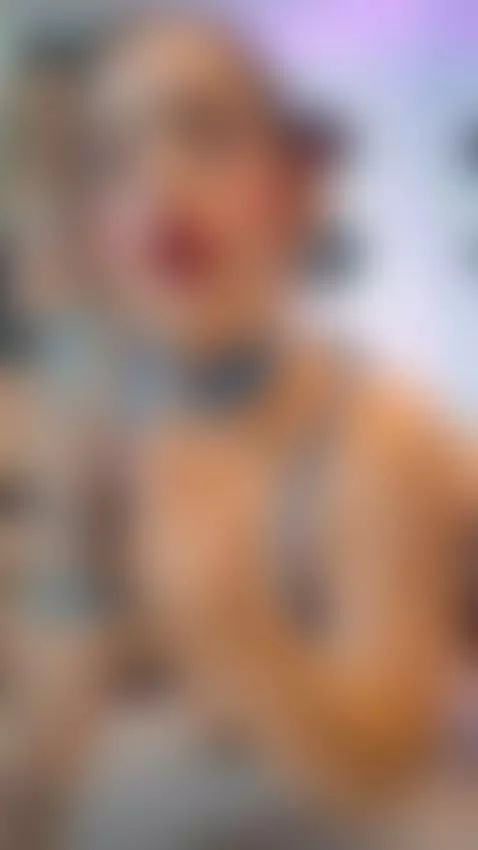 I like when you squeeze my neck and be straight towards your... by gabymanson1