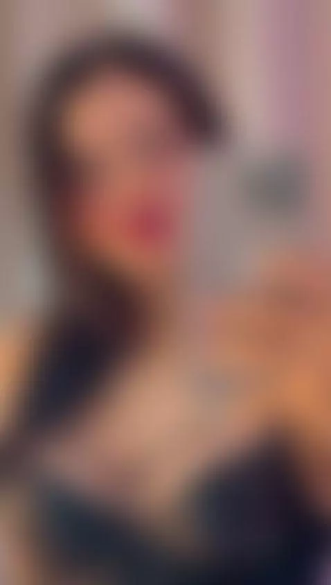 Sin has a woman's shape, it's me by gabymanson1