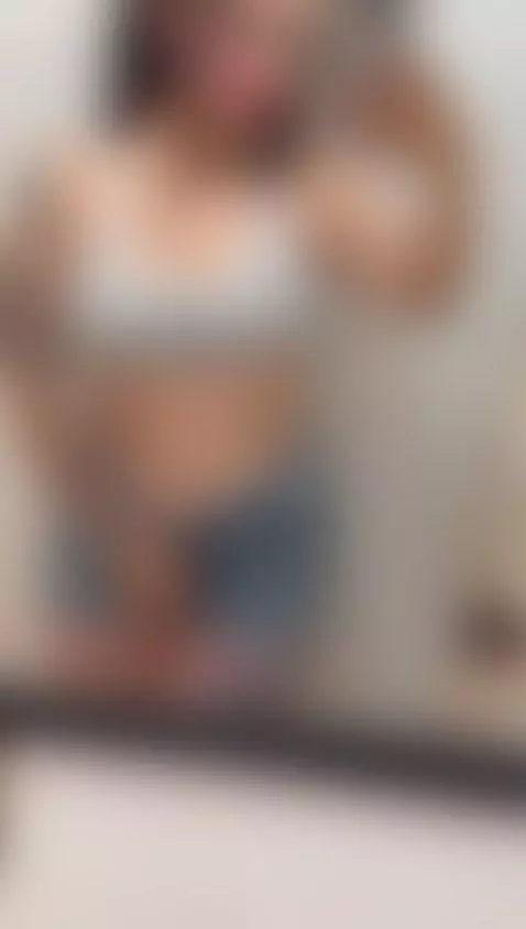 If you saw it, send me a message 😈 by gabymanson1