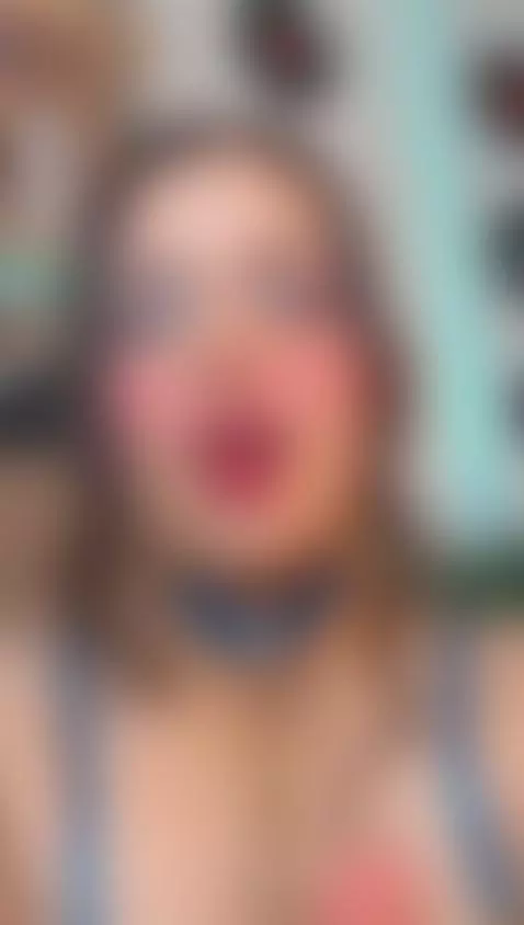 Date idea: You pull my collar while you pound me hard💦☝🏻 by gabymanson1