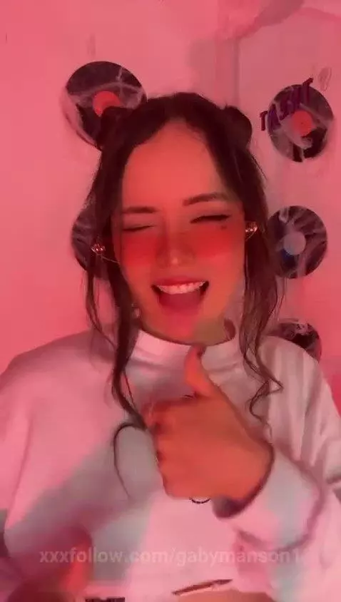 I want you to open my legs and lick me in between 😈😛 by gabymanson1