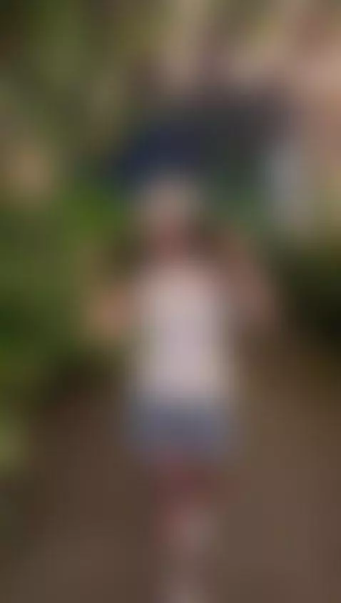 I was outside, do you want to know what I did there? by gabymanson1