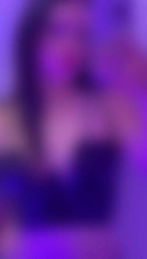 Cameltoe and cum in your mouth by gabymanson1