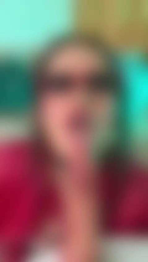 Sucking like a rockstar by gabymanson1