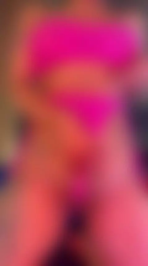 Cameltoe by mishakinki