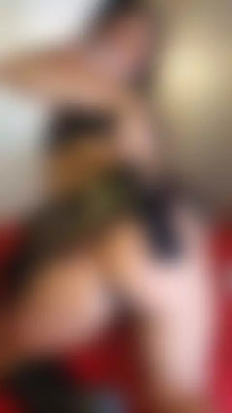 Spank me Master by mishakinki