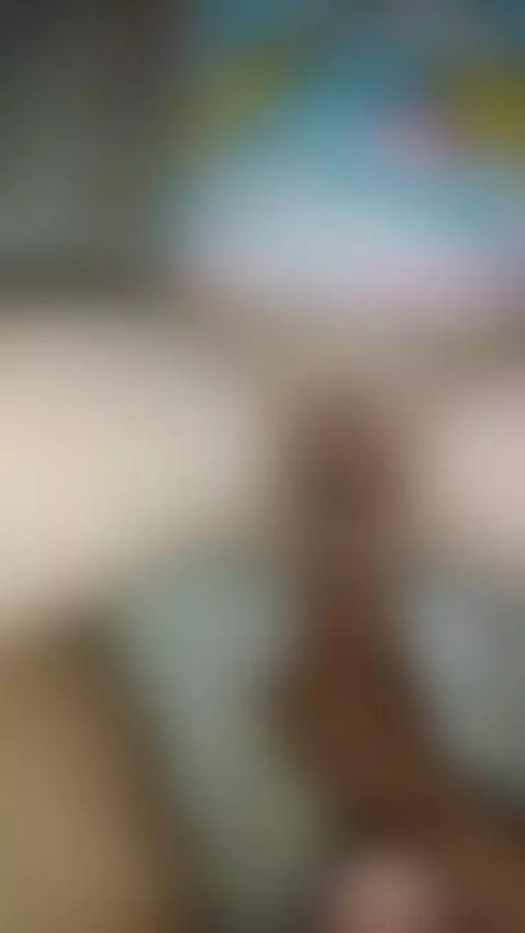 insiste en que haga lo que el  me pida by milkfatt