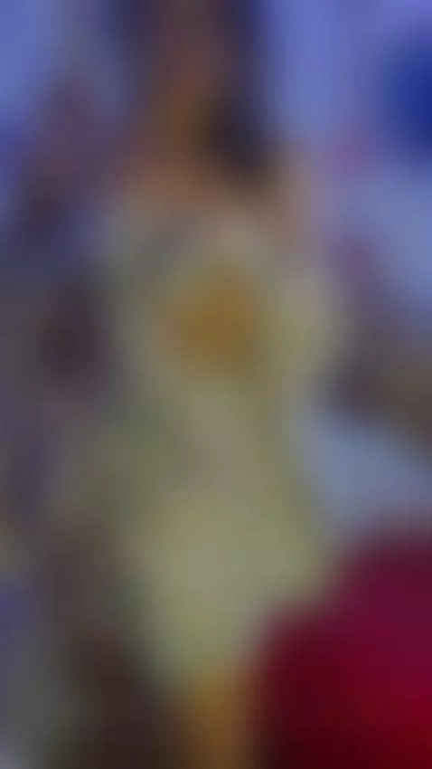 Tease by candyqueengold