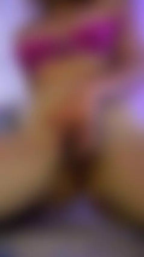 Playing with my hairy pussy by candyqueengold