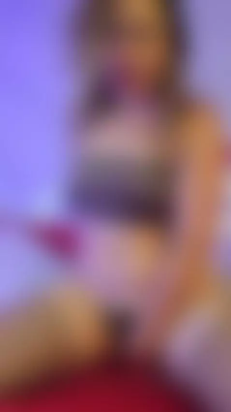 I am so horny by candyqueengold