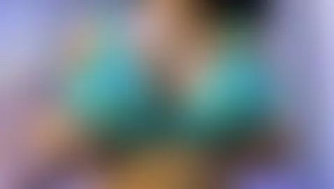 You help me remove the bra, it's a bit tight 🥵🔥 by seshat-hitt