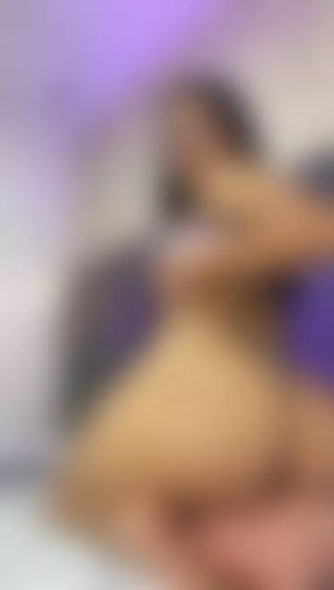 Ride my pillow by emmaadams1