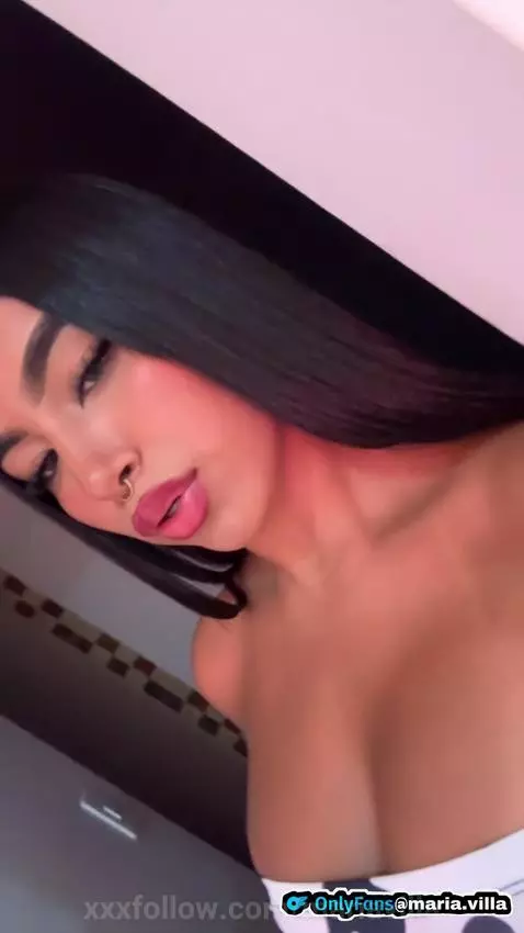 colombiana, latina, morena by mariavilla