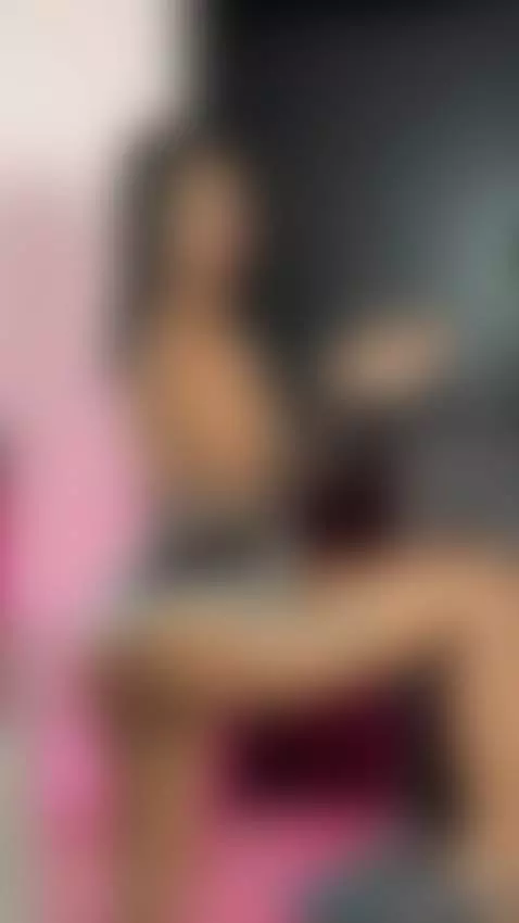 morena, colombiana, latina by mariavilla