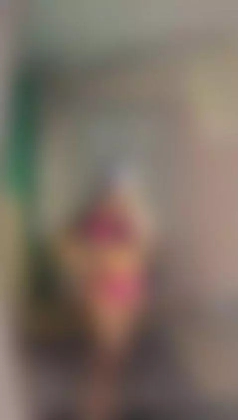 Hi guys by charlotrossel