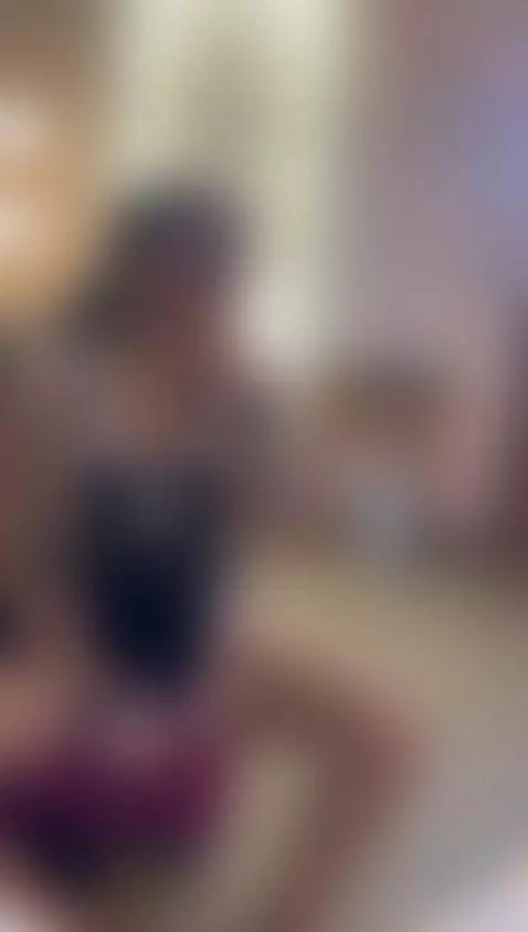 Lo se soy una mucama traviesa 😈 by charlotrossel