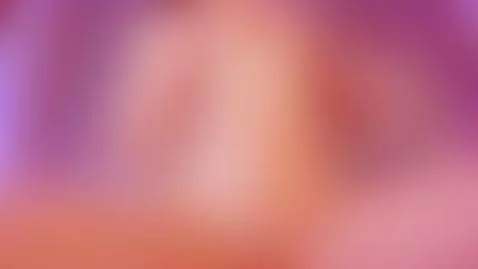 My sexy boobs with oil💦 by abigaiilcarter