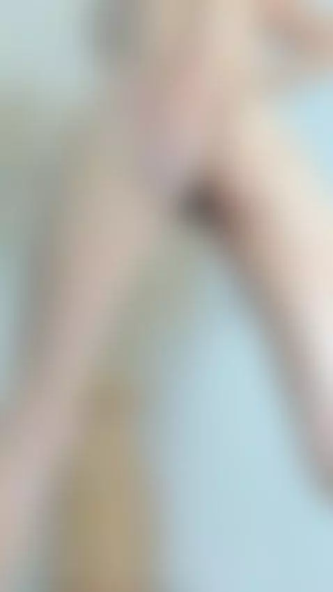 very hot body full of oil...🥵😈💦🫦💖❤️‍🔥 by crystalsm